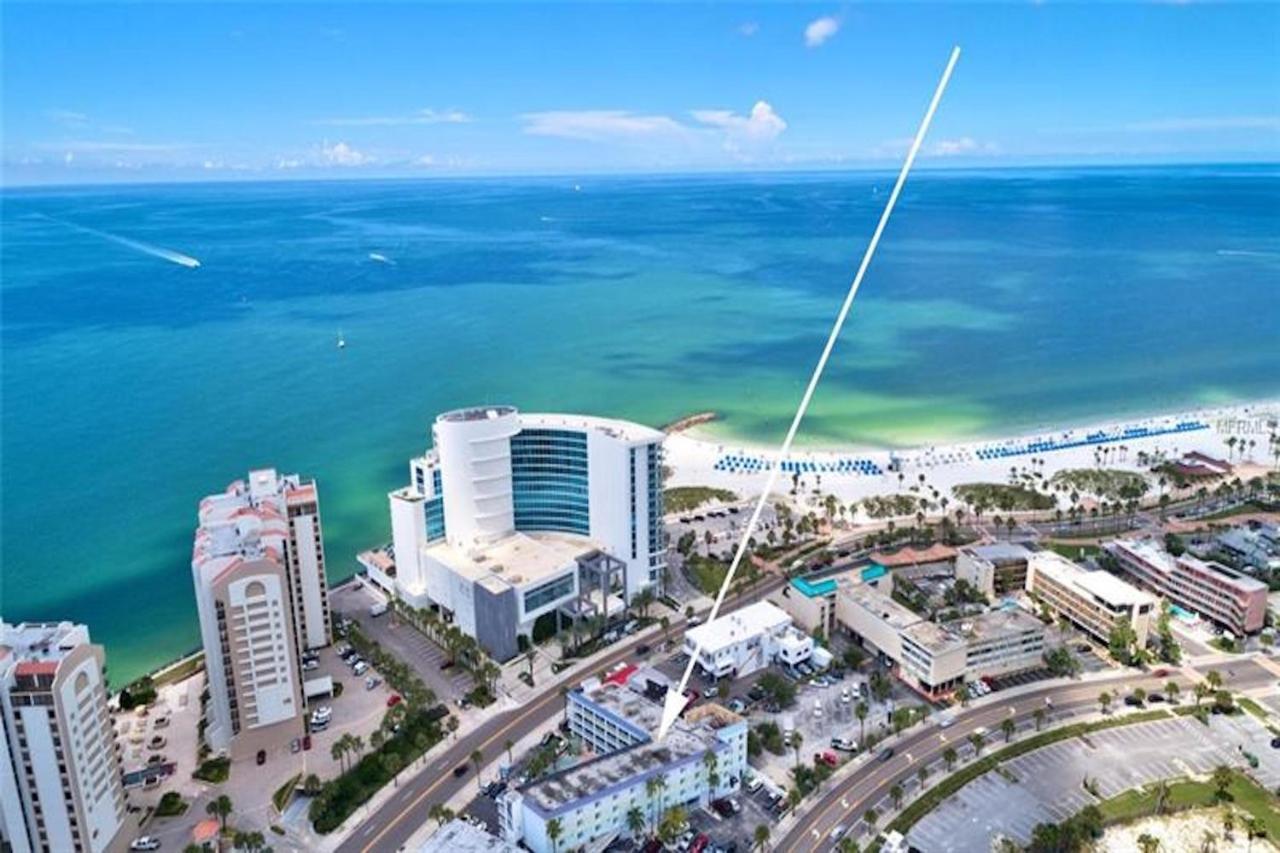 Pelican Pointe Clearwater Beach Exterior photo